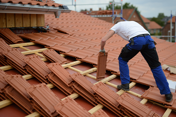 Travaux de couverture à Fontenay-sous-Bois (94120) dans le Val de Marne (94)